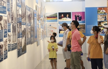 nhin lai nhung dau son lich su trong 75 nam xay dung va bao ve to quoc