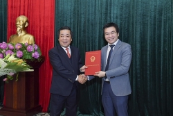 ngan hang nha nuoc bo cong thuong co nhan su moi