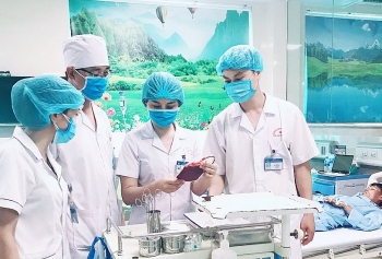 Phú Thọ: 6 cán bộ bác sỹ được phong tặng danh hiệu “Thầy thuốc ưu tú”