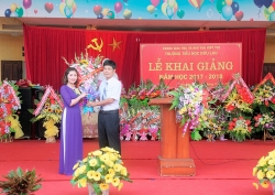 truong tieu hoc duu lau tich cuc doi moi toan dien