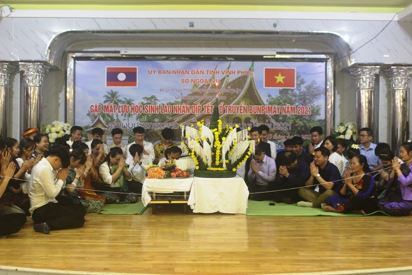 Ra mắt Ban liên lạc lưu học sinh Lào tại Vĩnh Phúc nhân dịp Tết cổ truyền Bunpimay