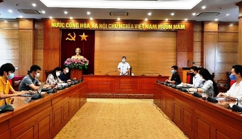 chu tich ubnd tinh vinh phuc le duy thanh quyet tam bao vay khoanh vung don dau danh chan covid 19