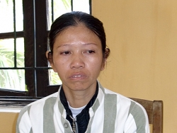 nguoi dan ba dau doc bo me chong va noi an han muon mang
