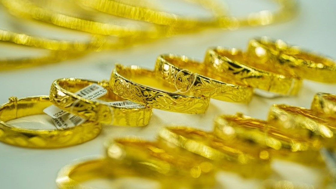 gia vang sjc di len theo da the gioi