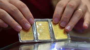 gia vang sjc di len theo da the gioi