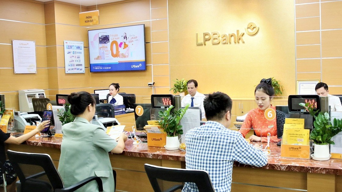 LPBank hủy kế hoạch phát hành riêng lẻ cho nhà đầu tư ngoại