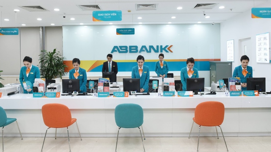 ai vua ban gan 82 von dieu le abbank