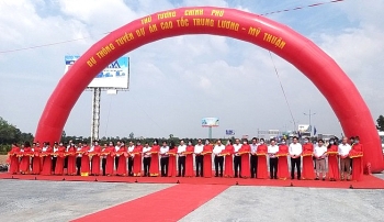 thu tuong nguyen xuan phuc phai khanh thanh tuyen cao toc mau muc trung luong my thuan trong nam 2021
