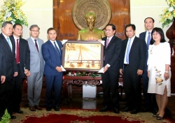 lao mong muon viet nam tiep tuc ho tro phat trien nong nghiep