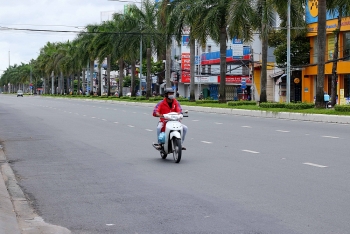 nhieu dia phuong mien tay quyet dinh keo dai gian cach xa hoi