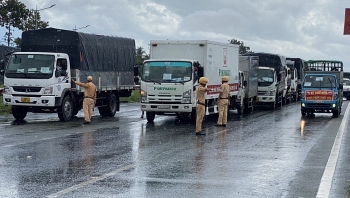 can tho bo quy dinh phuong tien van tai hang hoa phai dang ky truoc khi vao thanh pho