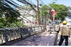 nam 2016 ha noi sap xep lai day thong tin o 196 tuyen pho
