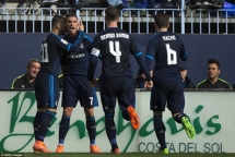 ronaldo sut hong phat den real bi cam hoa tren san malaga