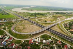 phi cao toc ha noi hai phong lai chuan bi tang