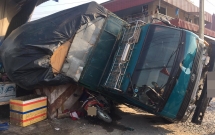 dung mua nuoc mia co gai bi xe cho go sut xuong ong cong de chet thuong tam