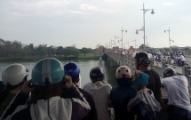 nam thanh nien bat ngo lao xuong song huong tu tu