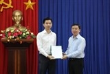 con trai ong nguyen tan dung lam truong ban thanh nien truong hoc tu doan