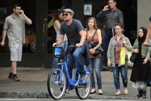leonardo dicaprio ngoi sao xanh het minh bao ve moi truong