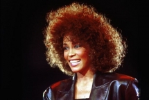 cuoc doi nu danh ca whitney houston duoc dua len man anh