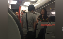 la het gay go tren chuyen bay vietjet nu hanh khach vip bi phat 4 trieu dong