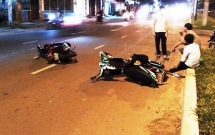 tp hcm hai co gai nhap vien sau khi bi thanh nien dieu khien xe may tong manh tu phia sau