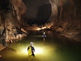 son doong tai sao nguoi anh kham pha nguoi my pr gium