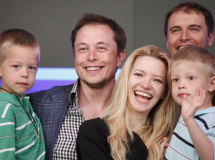 vo cu elon musk tiet lo bi quyet de tro thanh ty phu va no co the rat khac so voi nhung gi ban hay duoc nghe