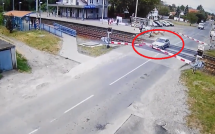 o to suyt gap nan vi hanh dong lieu linh va thieu hieu biet cua minh