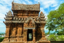 thap po klong garai dam net cham o ninh thuan