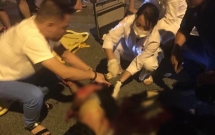 ha noi truy sat kinh hoang trong dem nam thanh nien bi dam trong thuong