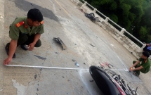 hai xe may doi dau sau khi roi tiec cuoi 3 thanh nien tu vong