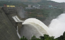 mien bac sap don mot dot mua lu moi tren dien rong ngay mai 277 thuy dien hoa binh mo mot cua xa day