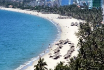 5 chang ngoai quoc la m ta p chi discover nha trang