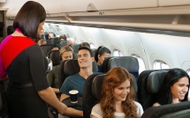 cac hang hang khong xu ly rac thai sau moi chuyen bay nhu nao