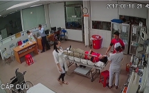 vu hanh hung nu bac sy cap cuu toi danh la do qua nong nay