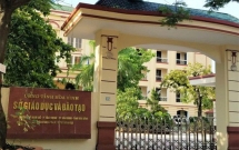 bo cong an se lam viec voi 5 nguoi trong to cham thi trac nghiem thpt o hoa binh