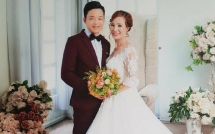 co dau 61 tuoi o cao bang xuc dong khi me chong tang bo vay cuoi truyen thong cua dan toc dao