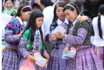 nhung lam bai tong hop tai hien tet doc lap cua ba con cac dan toc mien nui tai thu do