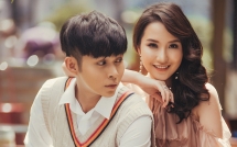 quan quan guong mat than quen chiu kho cuc nhieu ngay de hoan thien mv moi