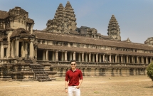 nguyen khang thich thu du lich bui le la via he o campuchia