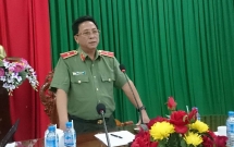 nguoi me to chap nhan bi hiep dam 2 lan de bao ve con cong an tinh thong nhat khong khoi to vu an