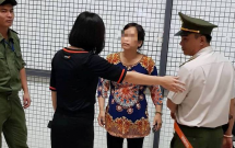 san bay noi bai hon loan vi cuoc tranh cai 500 nghin dong tien cuoc giua nhan vien jetstar va hanh khach