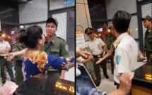 jetstar len tieng vu nu hanh khach va nhan vien tranh cai 500 nghin dong tien cuoc