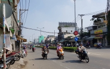tam giu 10 doi tuong trong nhom giang ho cam ma tau duoi chem kinh hoang tren cau nhi thien duong o sai gon