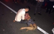 thanh nien lai xe may phong qua toc do gay tai nan mot phu nu mang thai chet tham