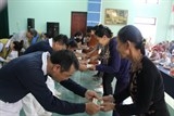 hoi tu thien tzu chi dai loan trao gan 1 ty dong cho nguoi dan xa chau hoa tuyen hoa quang binh