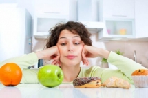 ngu du giac moi ngay nhung van thay met moi thuc pham ban an hang ngay chinh la nguyen nhan