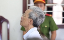 khong dong tinh voi ban an 3 nam tu bi cao 77 tuoi dam o tre em o vung tau doi tu thieu