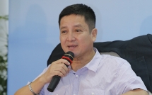 chi trung cai dang so voi dan ong la phu nu dat ap luc ve kinh te