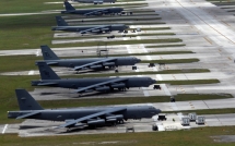 b 52 my da nham hay cho xem ai se la doi thu chu yeu cua chung may